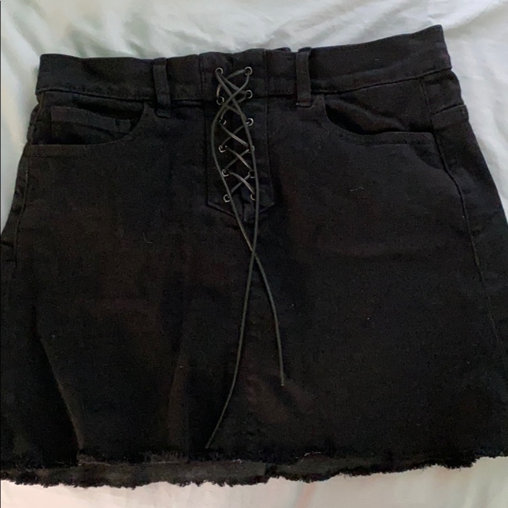 Black skirt